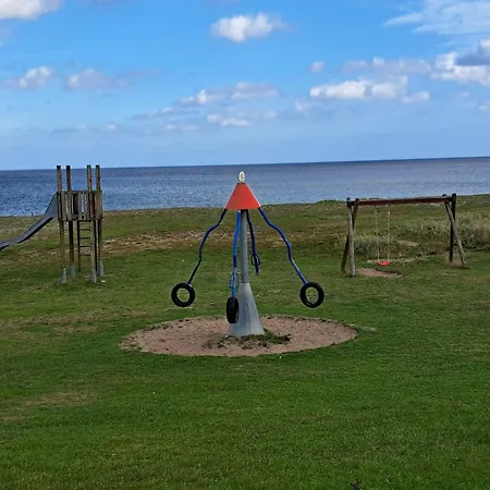 Urlaub Im Ibiza-mobilheim An Der Ostsee