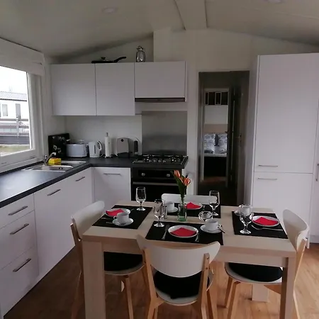 Urlaub Im Ibiza-mobilheim An Der Ostsee キャンプ場